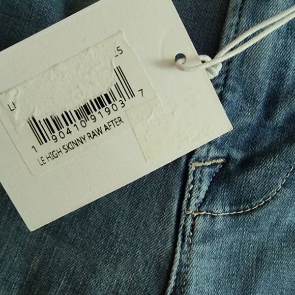 Frame Le High Skinny Raw After in Europa Wash - Picture 7 of 9